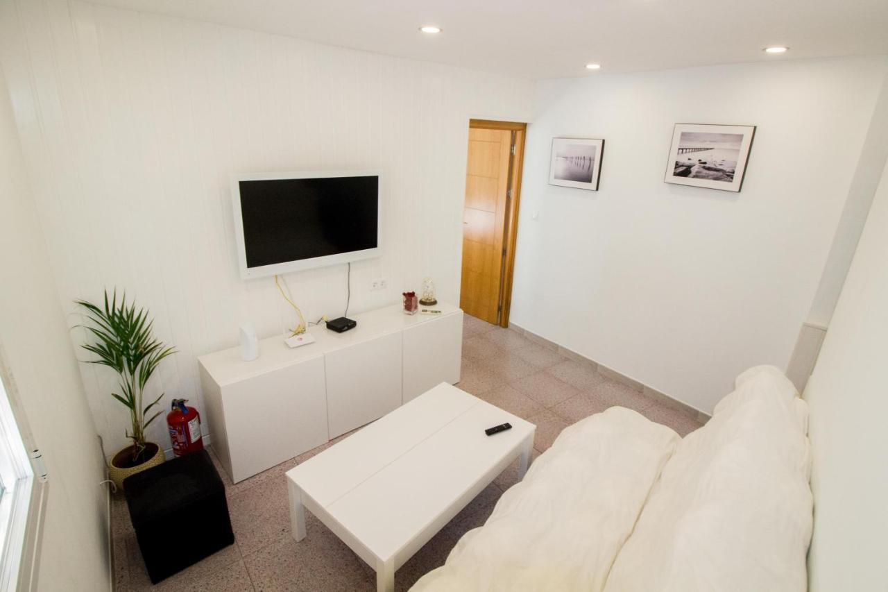 Coqueto Apartamento 50M De Playa Torre Del Mar Kültér fotó