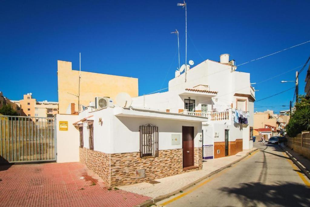 Coqueto Apartamento 50M De Playa Torre Del Mar Kültér fotó