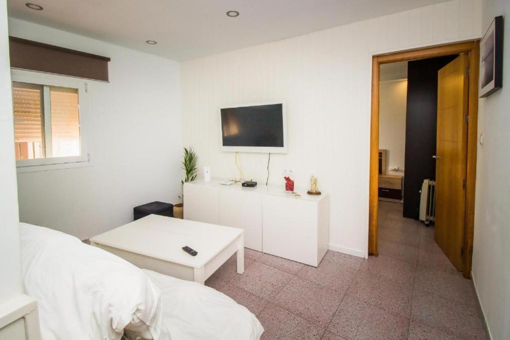 Coqueto Apartamento 50M De Playa Torre Del Mar Kültér fotó